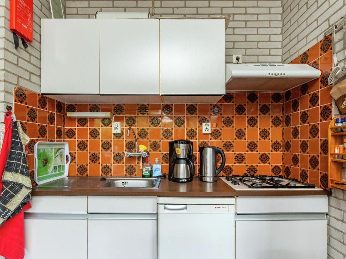Comfortable Detached Bungalow 65 M2 Kamperland Εξωτερικό φωτογραφία